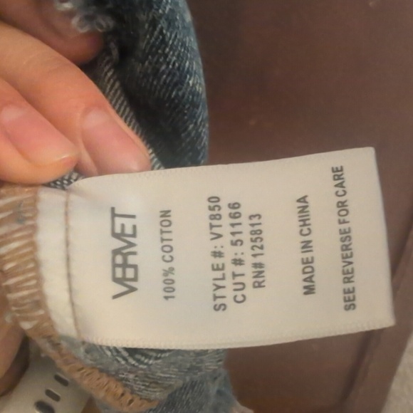 Vervet Los Angeles Classic Fit Distressed Denim Jacket Size XS - Picture 6 of 6